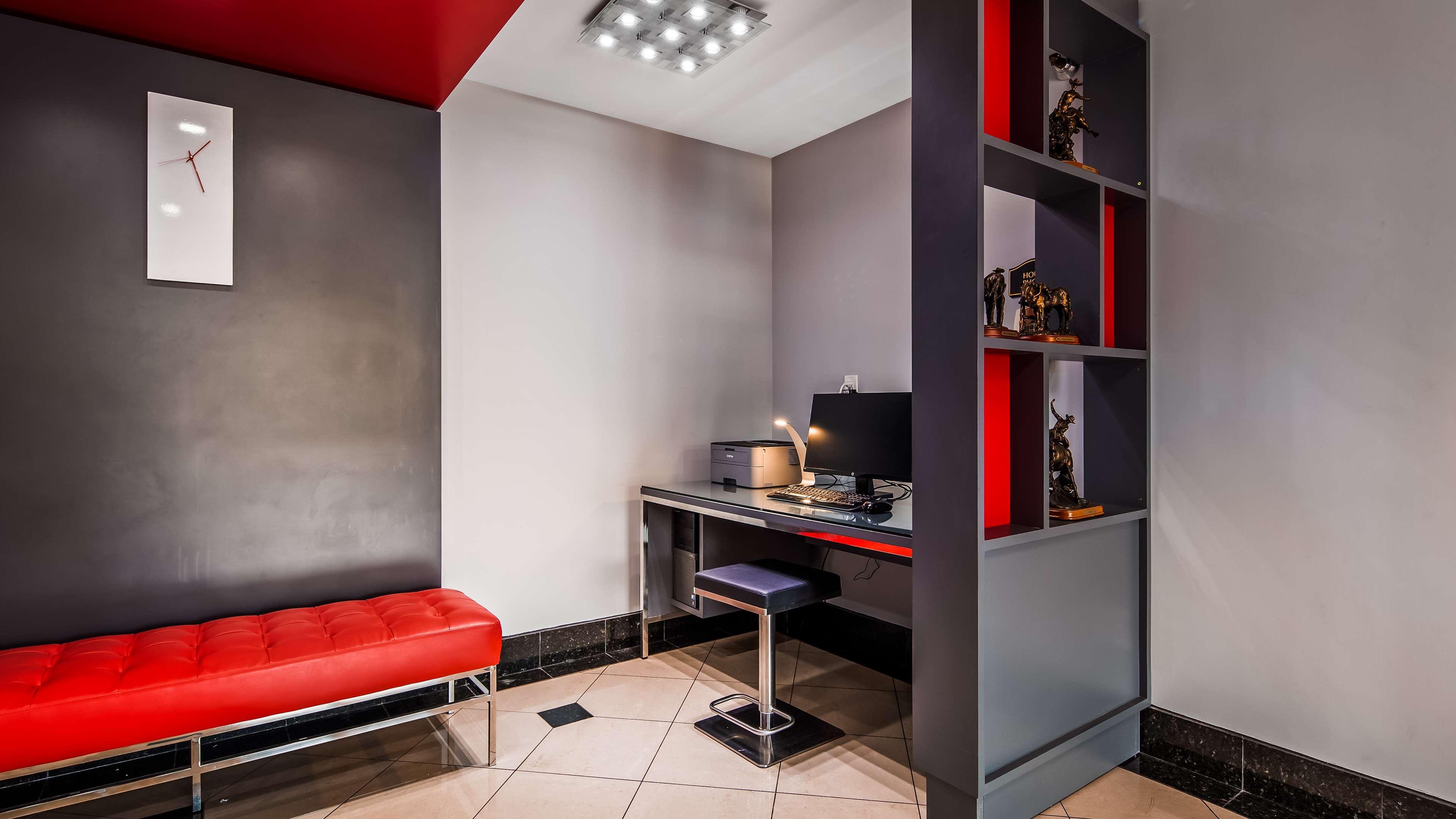Best Western Antelope Inn & Suites Ред Блъф Екстериор снимка
