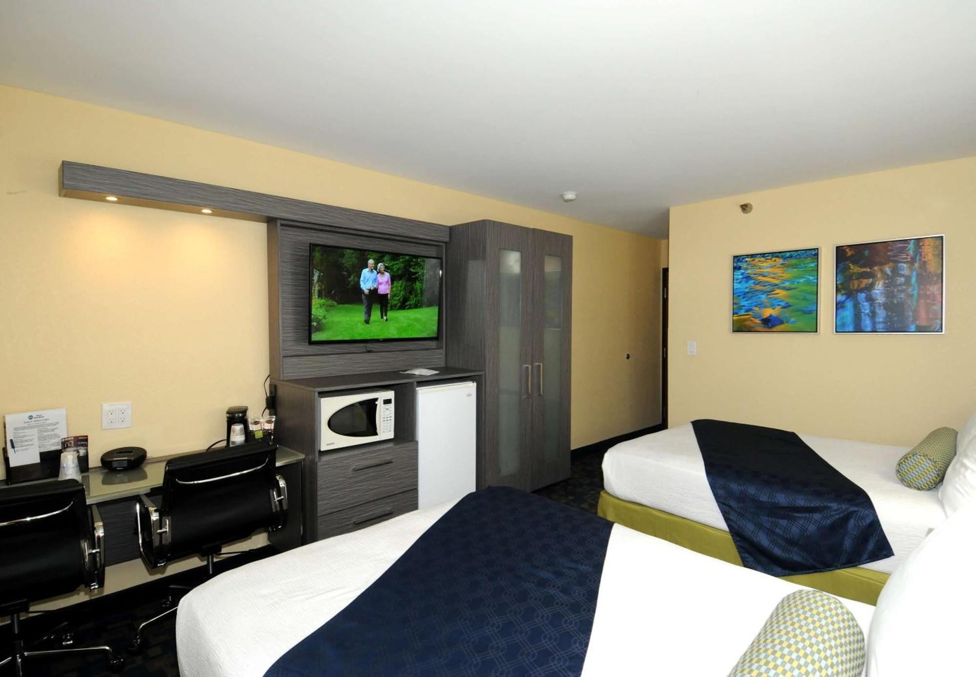 Best Western Antelope Inn & Suites Ред Блъф Екстериор снимка