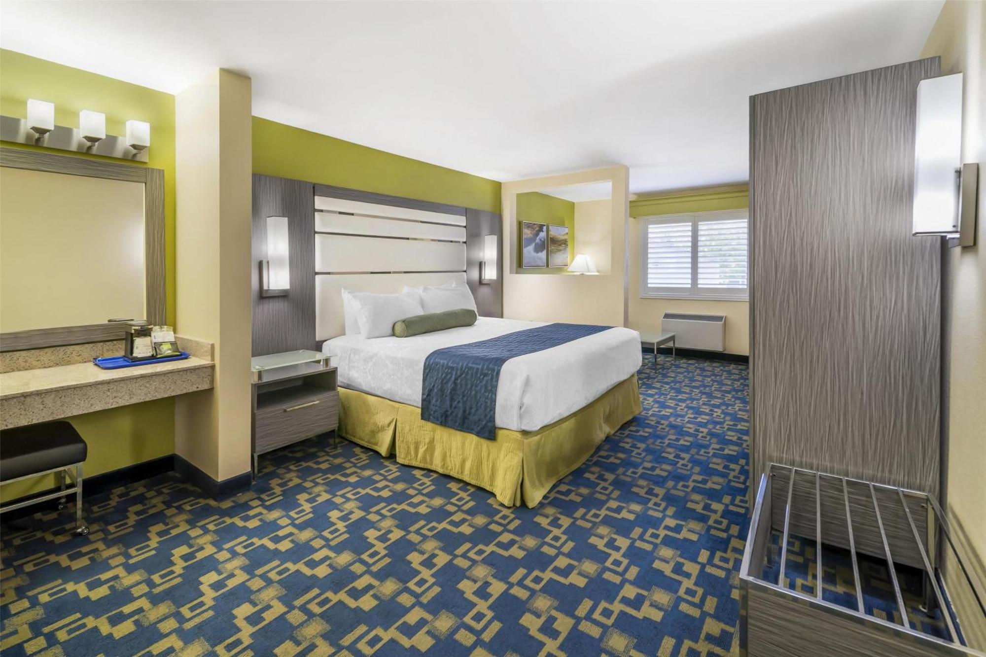Best Western Antelope Inn & Suites Ред Блъф Екстериор снимка