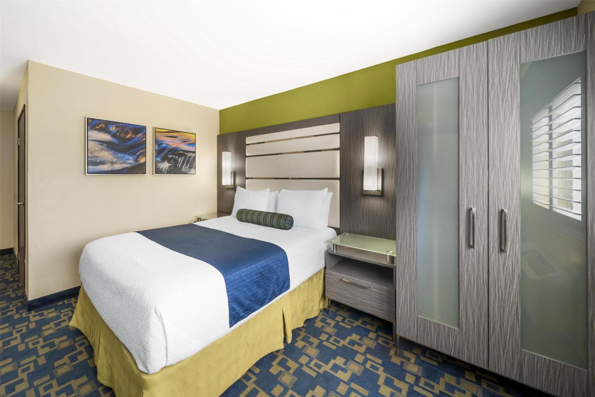 Best Western Antelope Inn & Suites Ред Блъф Екстериор снимка