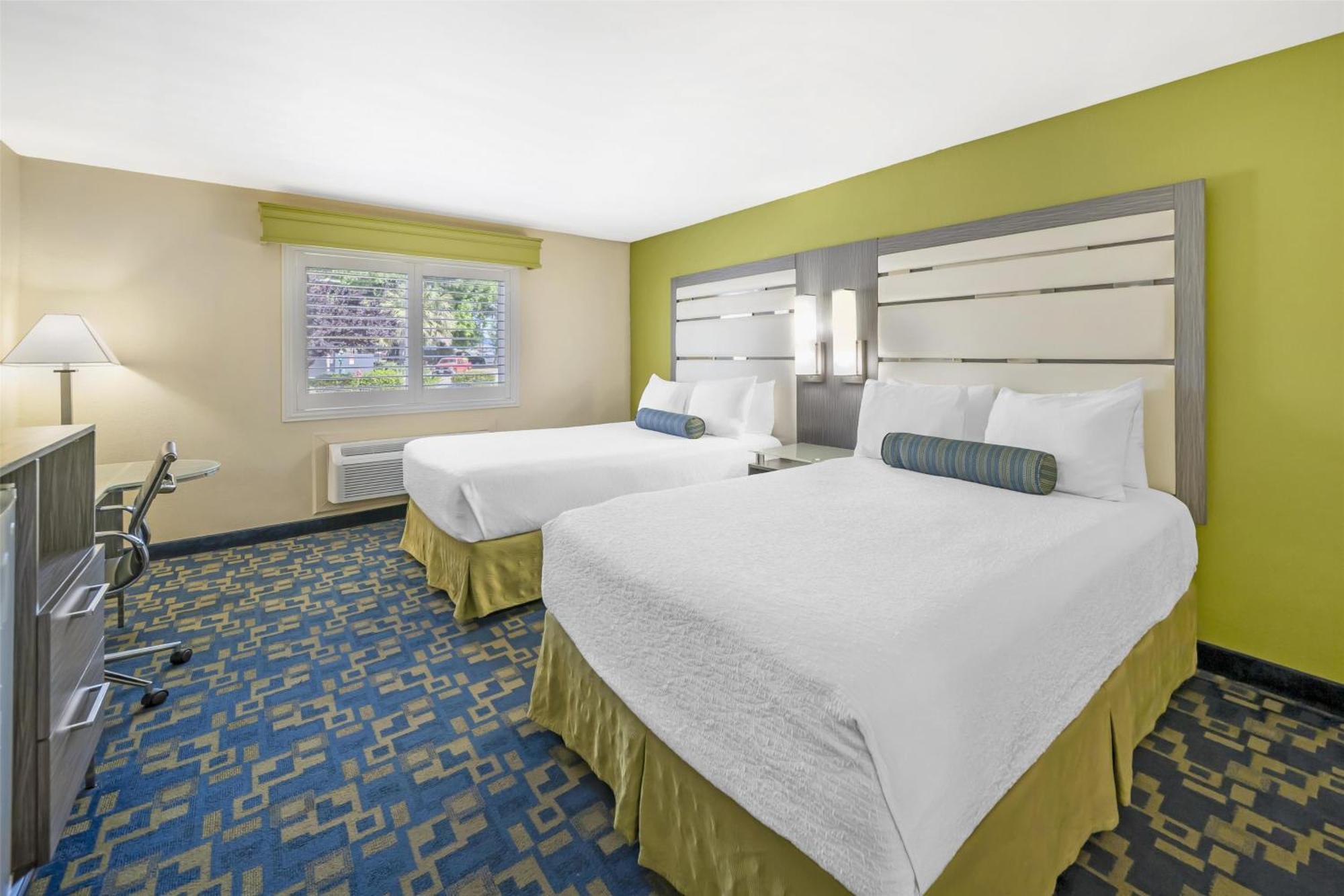 Best Western Antelope Inn & Suites Ред Блъф Екстериор снимка