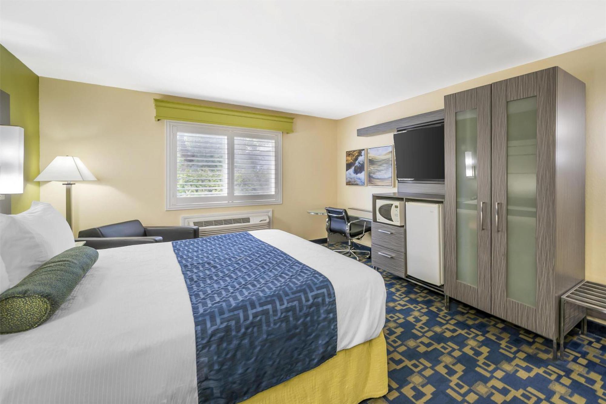 Best Western Antelope Inn & Suites Ред Блъф Екстериор снимка