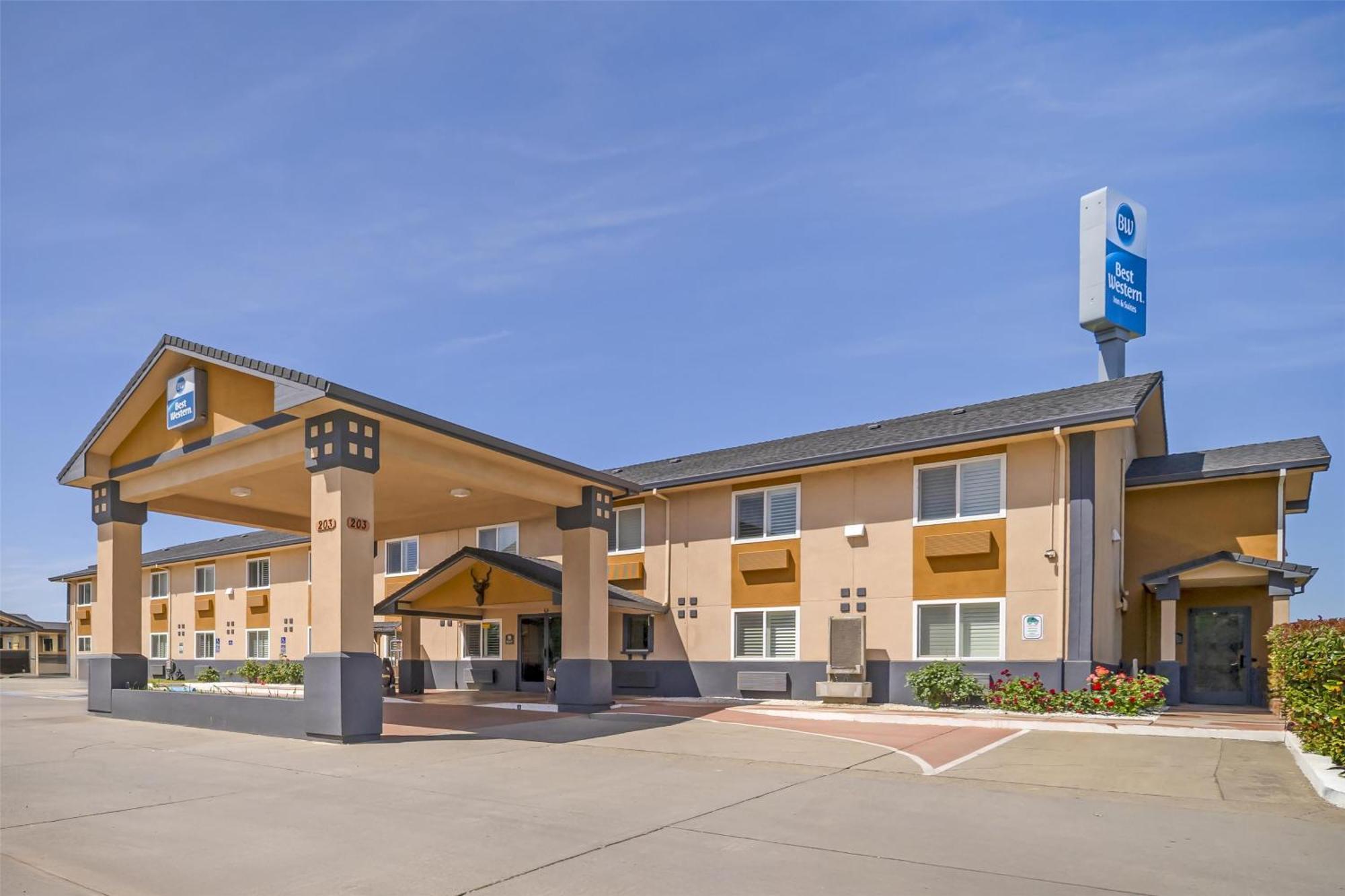 Best Western Antelope Inn & Suites Ред Блъф Екстериор снимка